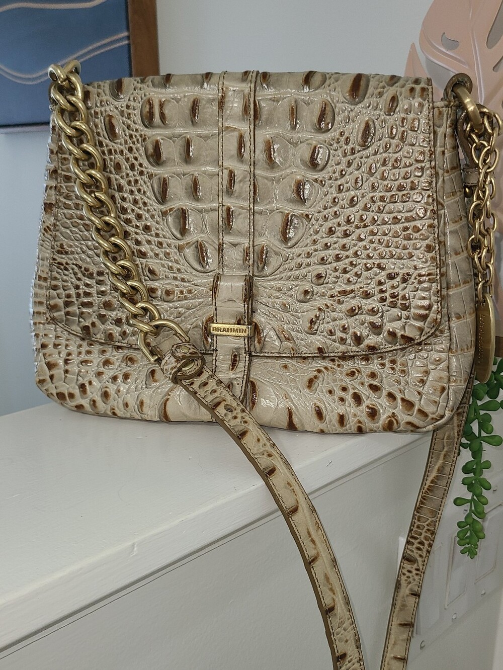 Brahmin Beige Croc-Embossed Leather Shoulder Bag with Gold Chain